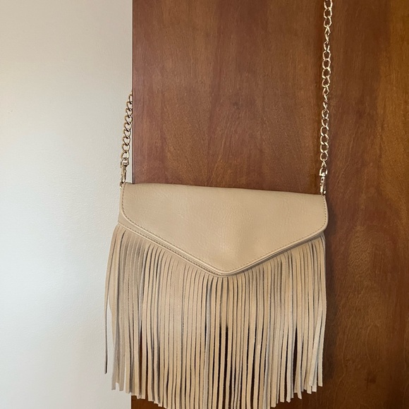 MODE LUXE NWOT Faux Leather Crossbody/Clutch in Taupe Color Excellent Condition - Picture 10 of 11